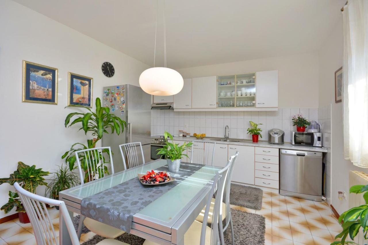 Artsy Apartment Klis Exterior foto